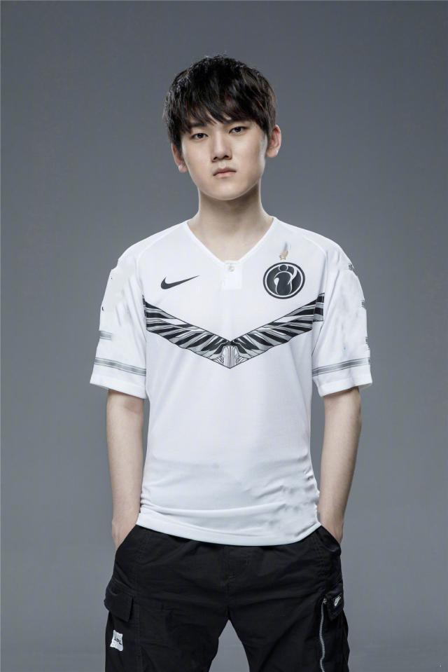 危机下构建 危机下构建