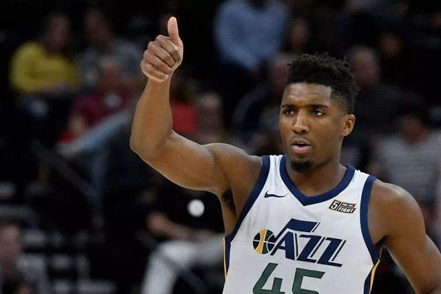 杨与内线的 杨与内线的